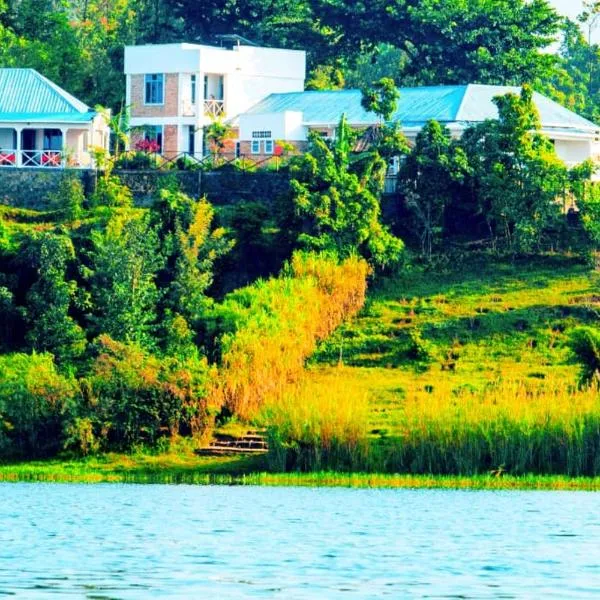 INEZA Guest House, hotel em Ruhondo