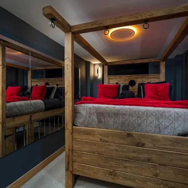 The Midnight Parlour, hotel in Leeds