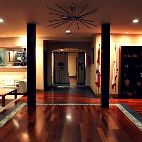 Hotel Vado del Duratón, מלון בספולבדה