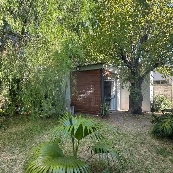 Monoambiente 4 blocks away from the beach!, ξενοδοχείο σε Paysandu