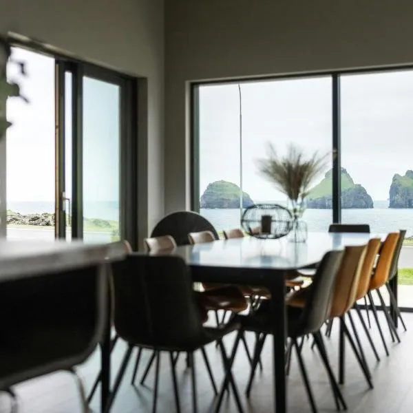 Luxury Ocean Villas, hotell i Västmannaöarna