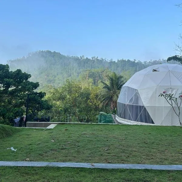 Sinharaja Geo Dome, hótel í Nelluwa