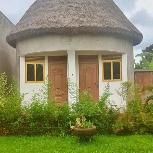 Nnalubaale Resort Cottages, hotel di Jinja