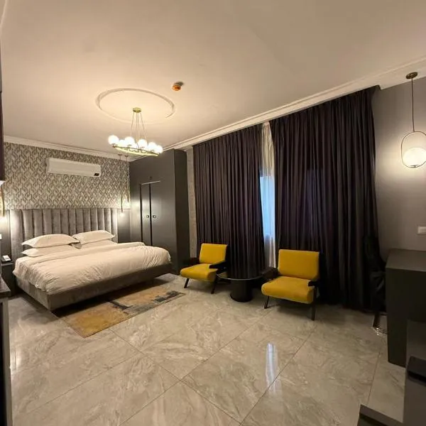 The Swaggart Signature hotel, מלון בקומסי