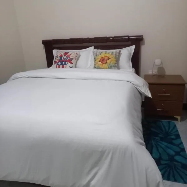 Celesta House, מלון בMbarara