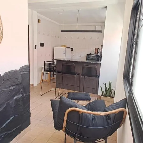 Departamento Temporario sobre Peatonal Despertar Urbano 2, отель в городе Корриентес