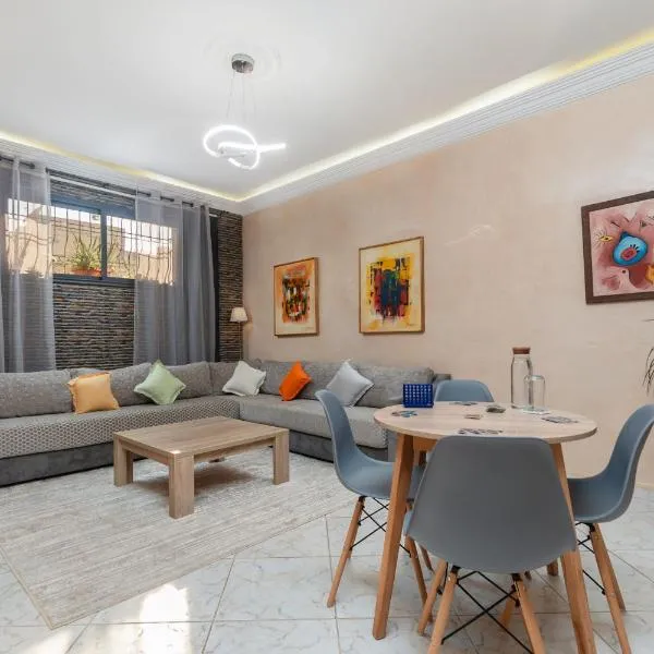 Cozy and Zen 2BR central Agadir Netflix, free parking, fast wifi, hotel ad Agadir