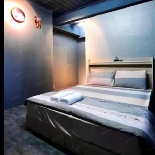 Viesnīca 新橙居-免費停車-私人衛浴-戶戶開窗 pilsētā Dalin