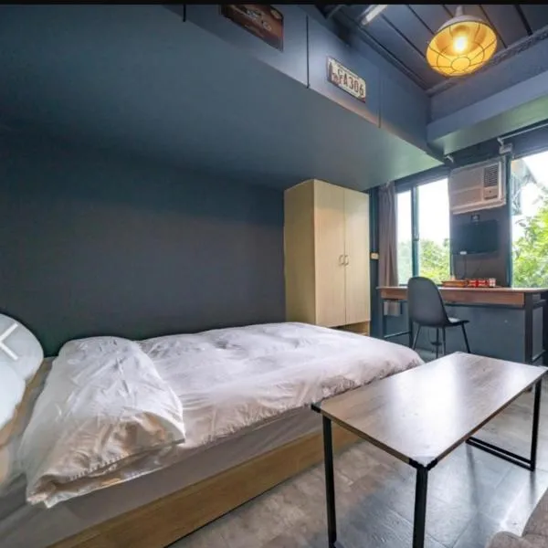 新橙居-免費停車-私人衛浴-戶戶開窗, hotel v destinaci Dalin