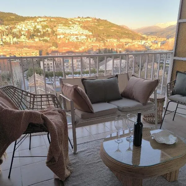 Apartamento Góngora, готель у Гранаді