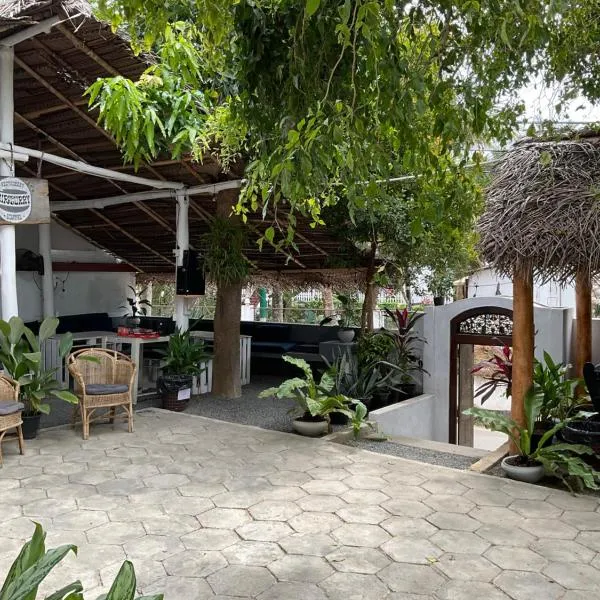 Hiricurry,Rooms Hostel & Restaurant, hotel en Dikwella