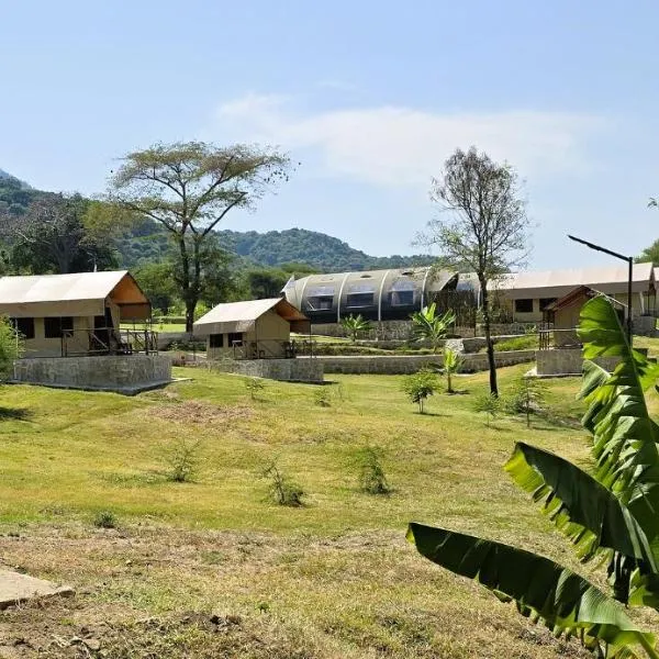 Africa Safari Rift Valley Camping, hotel in Magara