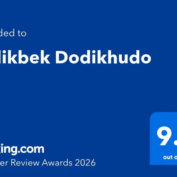 Milikbek Dodikhudo, hotel en Khorog