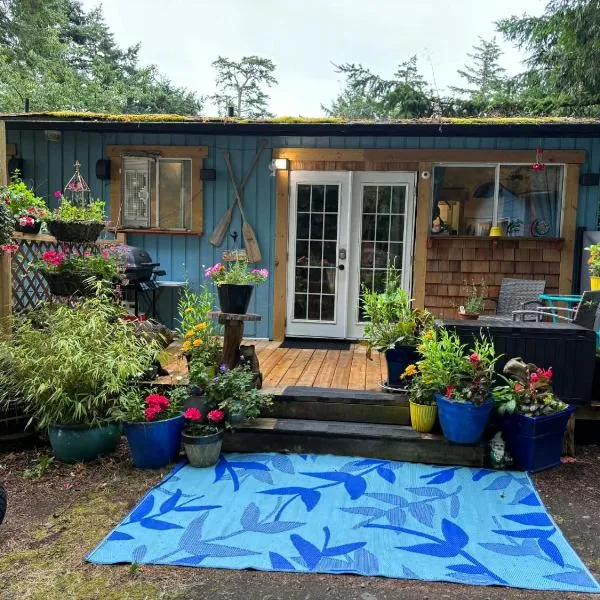 Sea 'N' Stars BNB، فندق في Gabriola