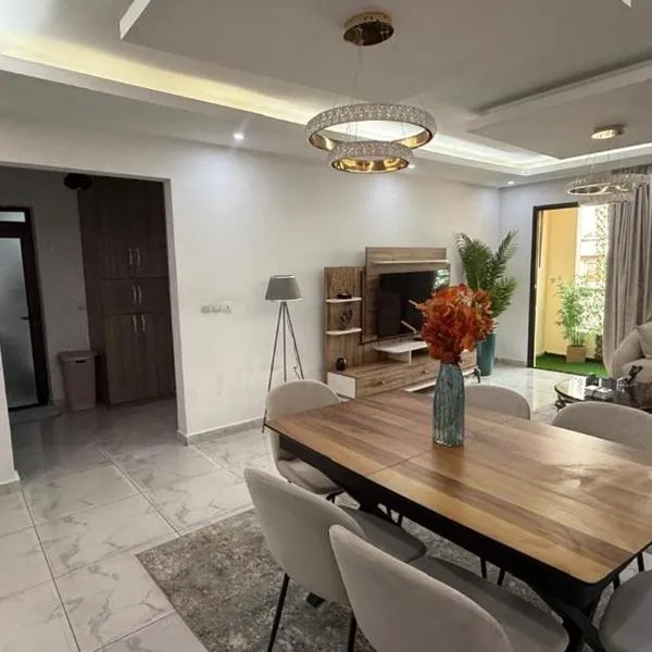 Eucalyptus: Abican şehrinde bir otel