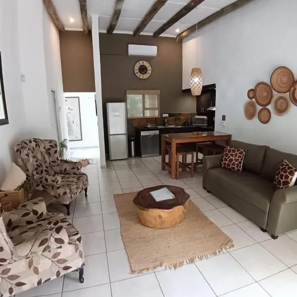 Marloth Cottage, hotel en Marloth Park