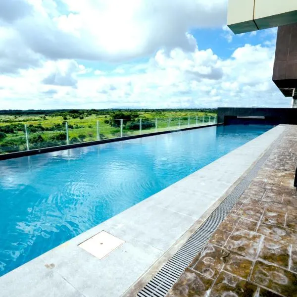 Elijah Hotel Dasmarinas City Cavite，達斯馬里尼亞斯的飯店