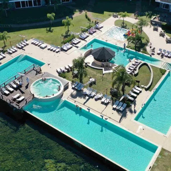 Altos del Arapey All Inclusive, Golf & Spa，阿拉培的飯店