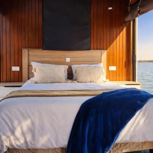 Rustiek Hotel, hotel u gradu 'Kasane'