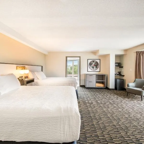 Ramada Plaza by Wyndham Niagara Falls, hotel in Niagara Falls
