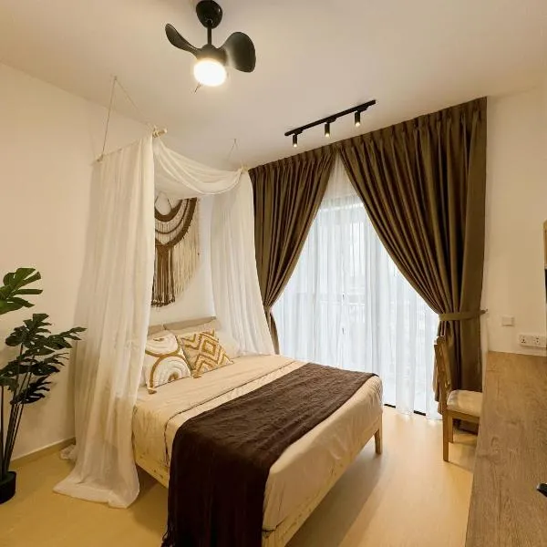 Skytrees Bukit Indah by HCK Dualkey-Unit 2Pax 4Pax, hotel in Johor Bahru