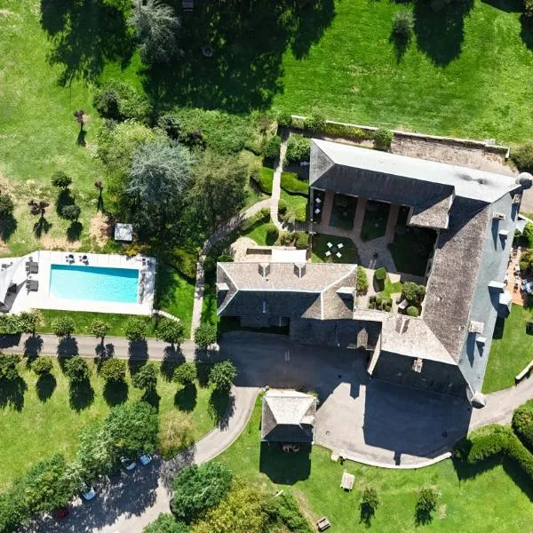 Château de la Falque, The Originals Relais, hotel di Saint Geniez dʼOlt