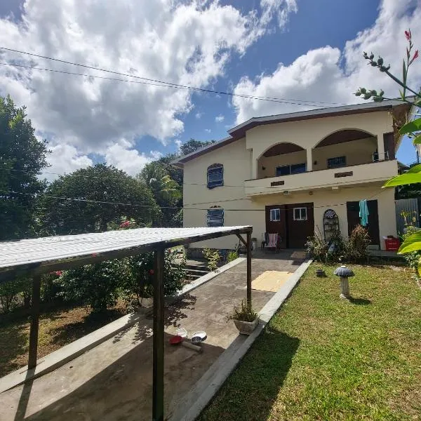 Garifuna Retreat Apartment, ξενοδοχείο στο Κίνγκσταουν