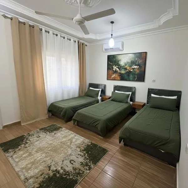 White Apartment, hotel in Akaba