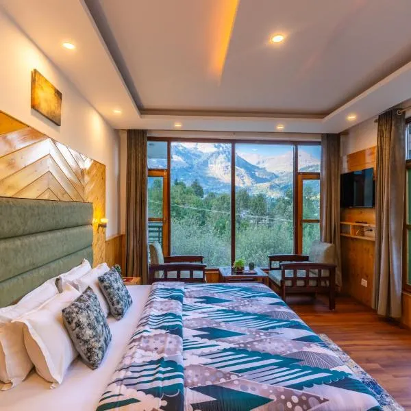 The 14 Gables, Shanag, Manali - Balcony Rooms - Rohtang Pass View - Hampta Pass View - Pet Friendly - Crown Palace #Manali #Family #Couples #hospitality #Bestfood, hotel a Manāli