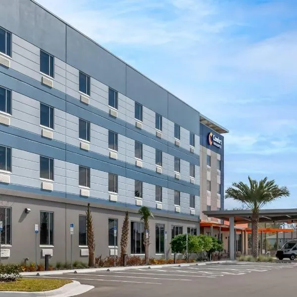 Comfort Inn & Suites Orlando Sanford Airport, hotel din Sanford