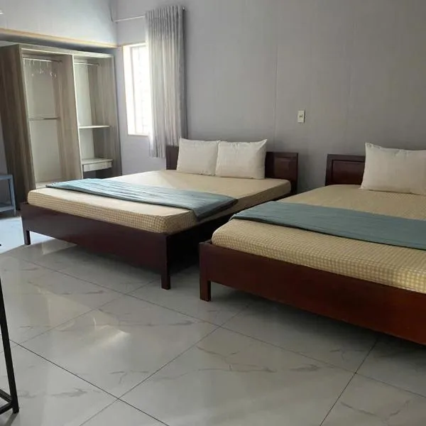 NHÀ KHÁCH KEN, готель у місті Cà Mau