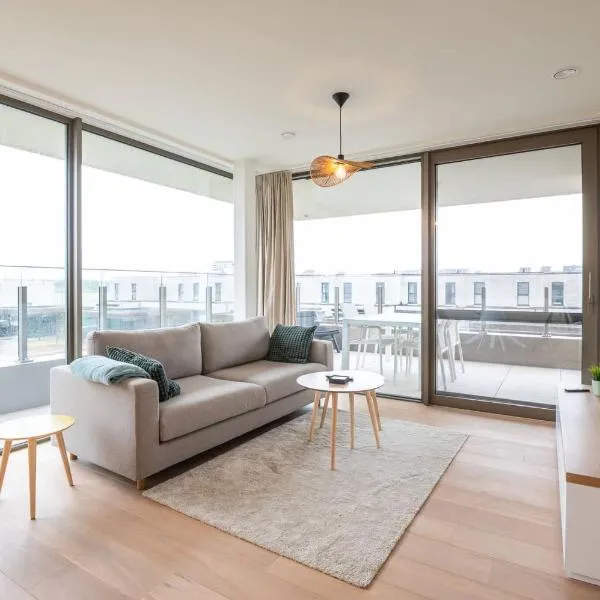 Luxurious apartment with 2 bedrooms and balcony, hotel Oostendében