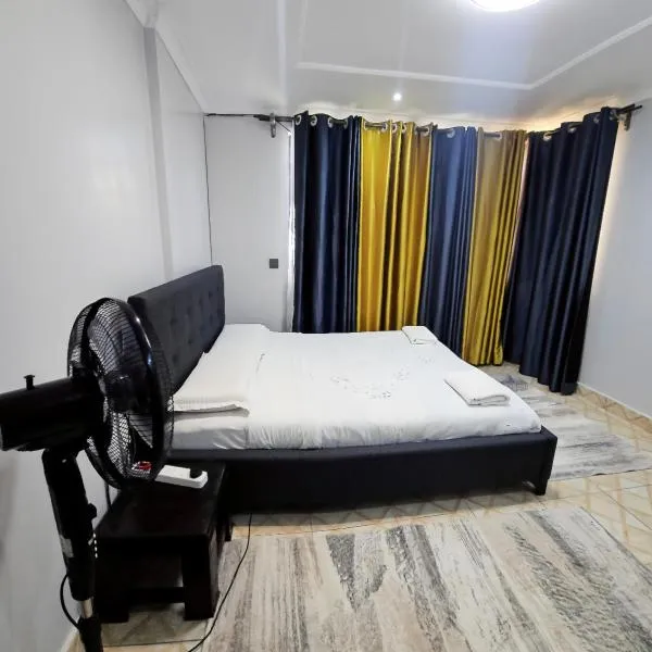 Transit Stay 15 min from JKIA, hotel en Jomo Kenyatta Airport Nairobi