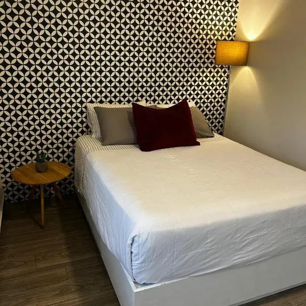 LAZARO E - In the heart of San Pedro, hotel a Monterrey