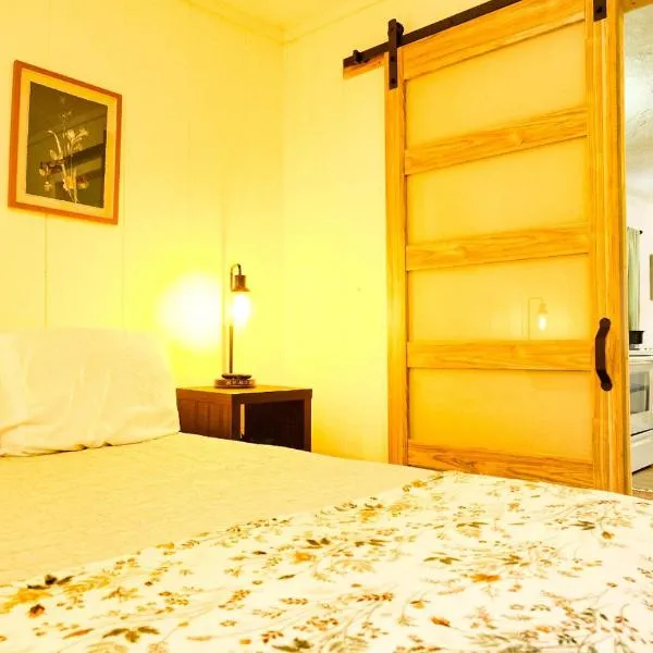 Snowbound Bliss at Powderhorn Mountain, hotel em Bessemer