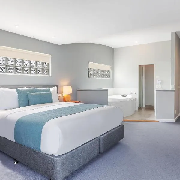 Waves Luxury Suites, hotel v destinaci Port Campbell