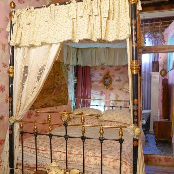 Tina's Art Home - Venetian Walls District、ニコシアのホテル