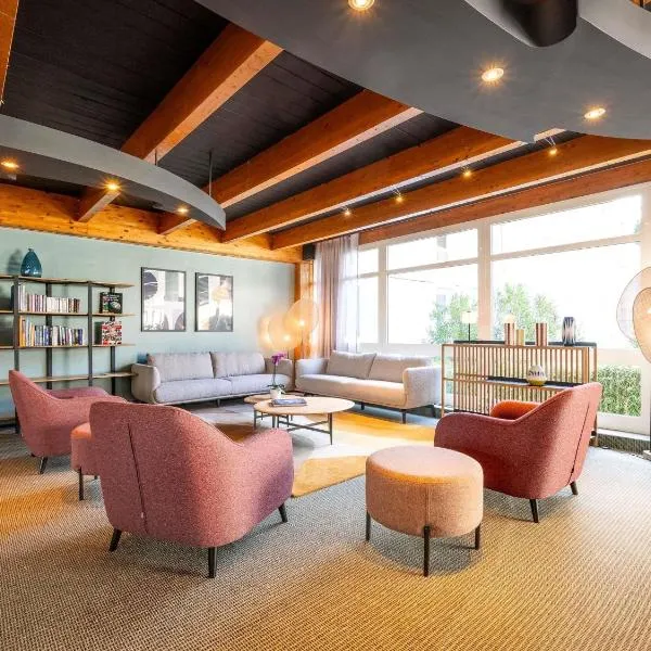 Novotel Grenoble Nord Voreppe: Voreppe şehrinde bir otel