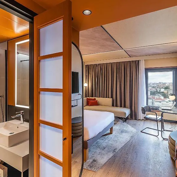 लिस्बन में, होटल Novotel Lisboa