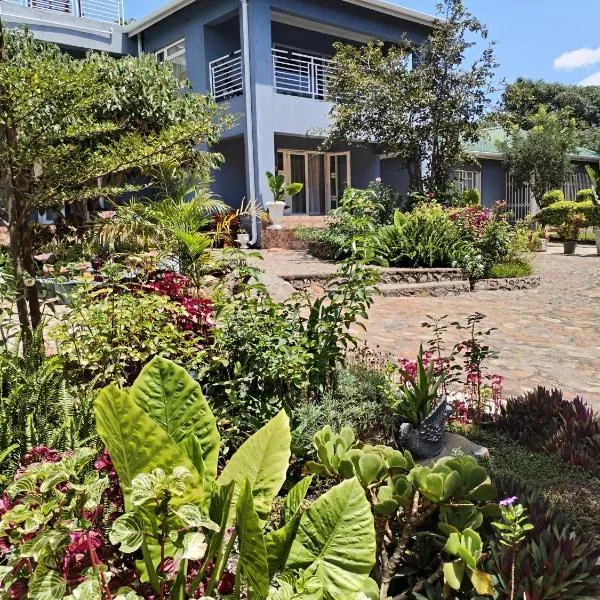 Lake Manyame Park Villa, hotel en Norton