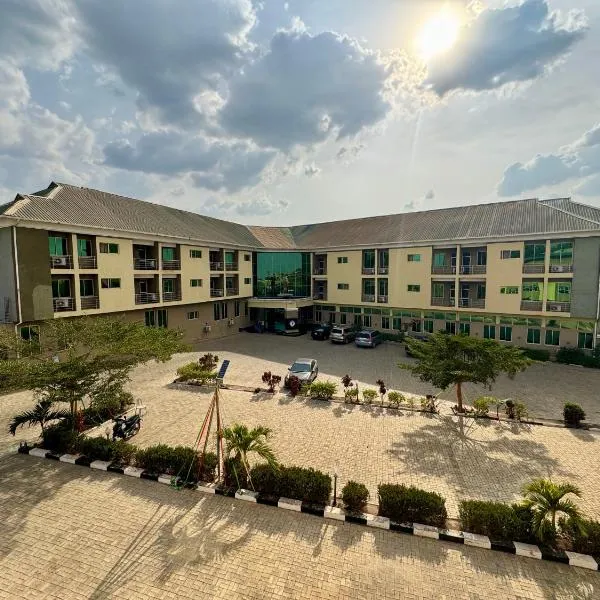 Monarchs Luxury Palace hotel, готель в Ілорині