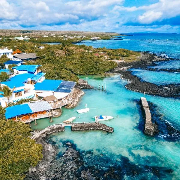Blu Galapagos Sustainable Waterfront Lodge, hotel Puerto Ayorában