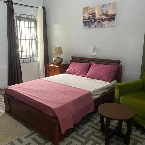 Résidence Le Petit Manoir – hotel w mieście Kotonu