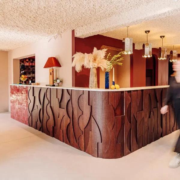 Hotel Melba, hótel í Bastogne