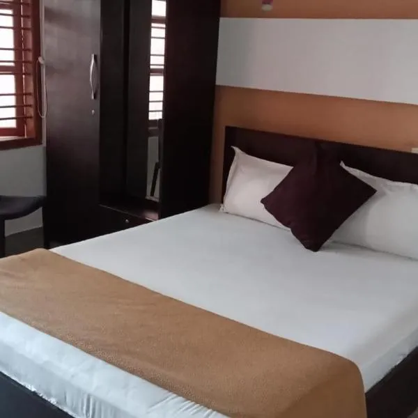 Tamar padinjarathara, hotel u gradu 'Padinjarathara'