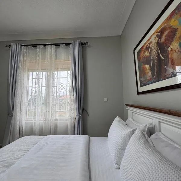 Twin Hillz furnished Residence, hotel u gradu Nsasa