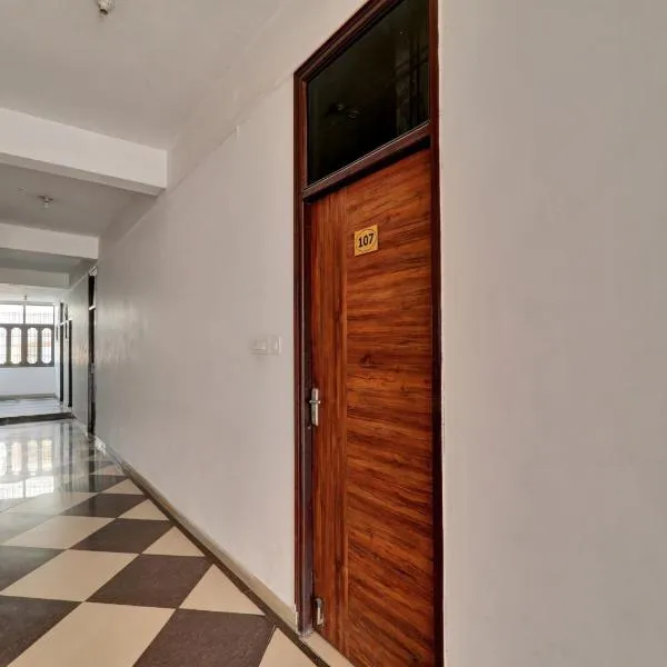 Hotel O SMS，勒克瑙的飯店