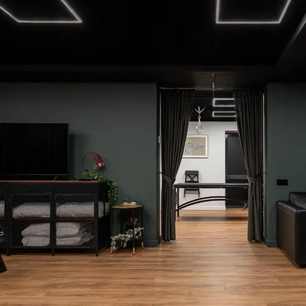 BDSM Play Apartments, hotel u gradu Viljnjus