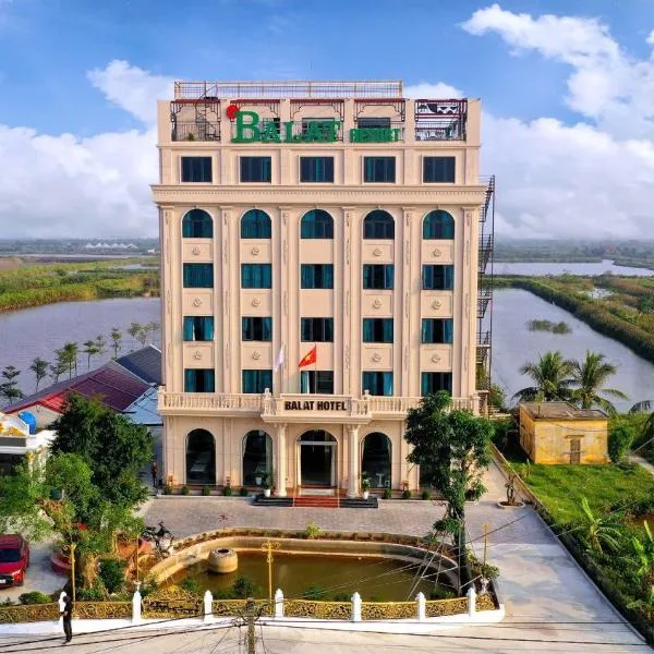 Balat Resort, viešbutis mieste Tập Thiện