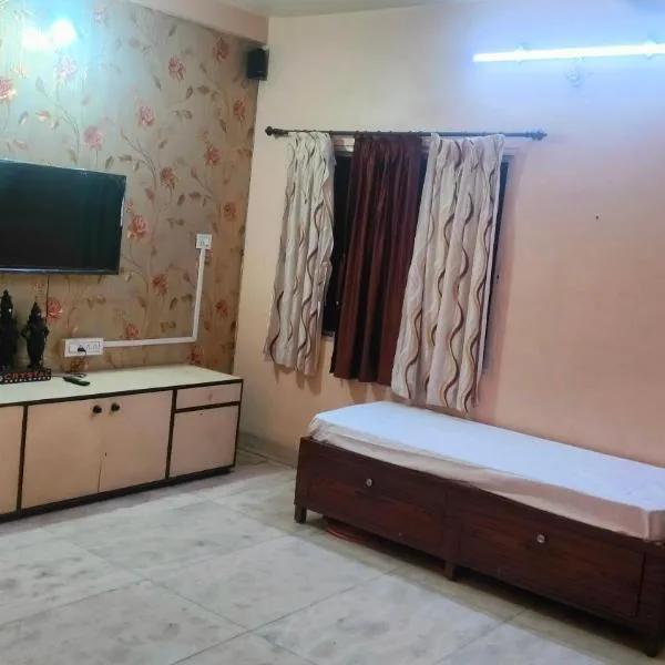 Atithi homestay Solapur, hotel di Solapur